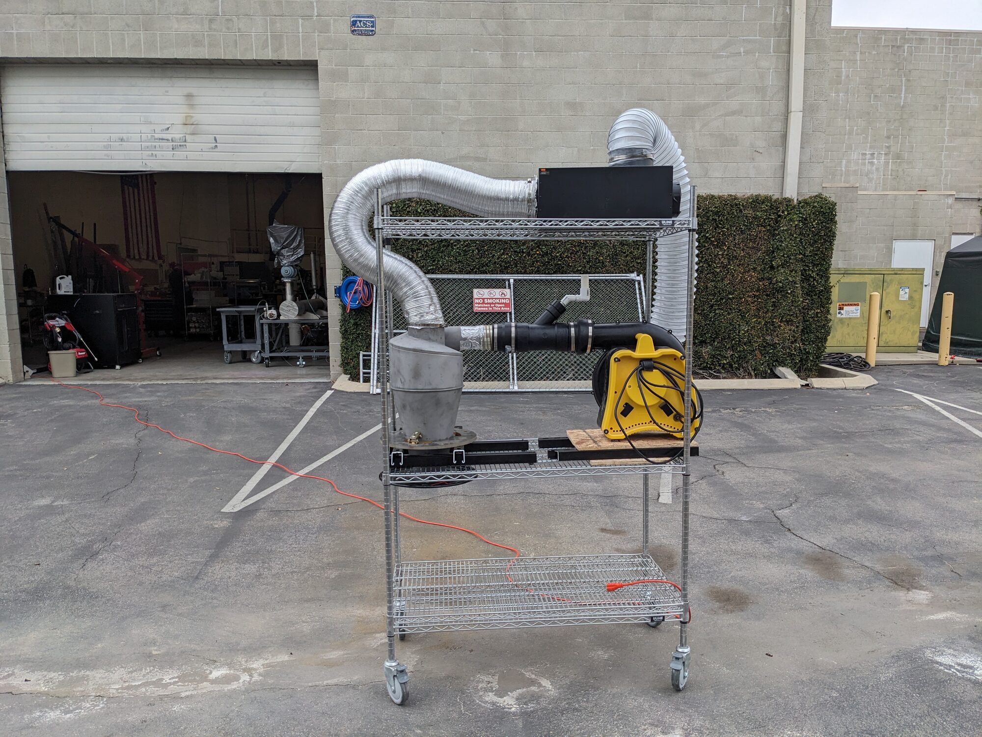 Separator rig on a rolling cart, outdoors